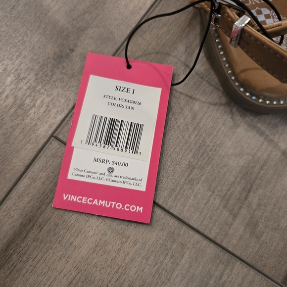 VINCE CAMUTO Girls Sandals - Picture 7 of 7